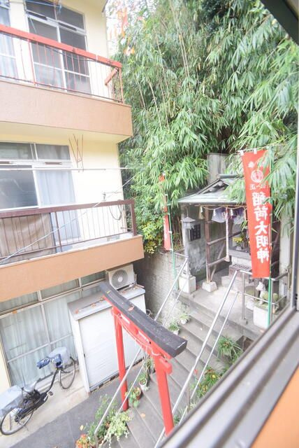 ツインズ谷中の展望