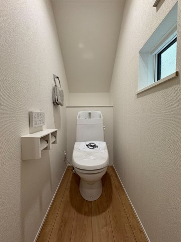 《仲介手数料半額》ふじみ野市上ノ原３丁目　全１棟のトイレ