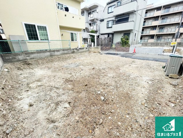 尼崎市食満　新築一戸建ての外観|現在建築中！落ち着いた街並みで新生活を始めることが出来そう！周辺の物件も併せてご紹介させて頂きます！