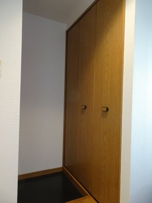 【玄関】 | グリーンヒル御殿山（女性専用アパート）