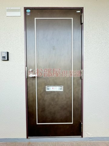 エクセルコートの玄関|収納もある玄関です