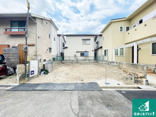 尼崎市食満　新築一戸建ての外観|現在建築中！落ち着いた街並みで新生活を始めることが出来そう！周辺の物件も併せてご紹介させて頂きます！
