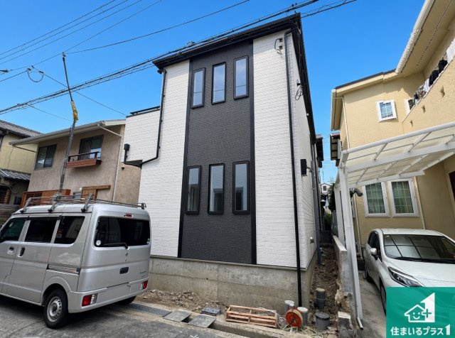 ■尼崎市食満　新築一戸建ての外観|現在建築中！落ち着いた街並みで新生活を始めることが出来そう！周辺の物件も併せてご紹介させて頂きます！