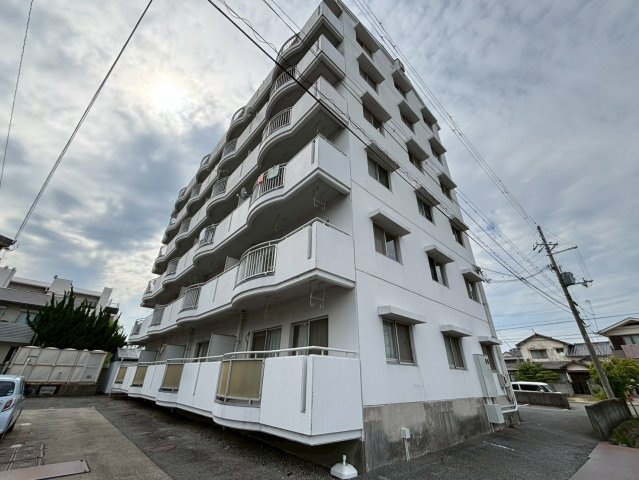 ダイヤマンションの外観