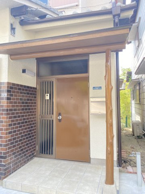 【玄関】 | 学園大和町4丁目戸建