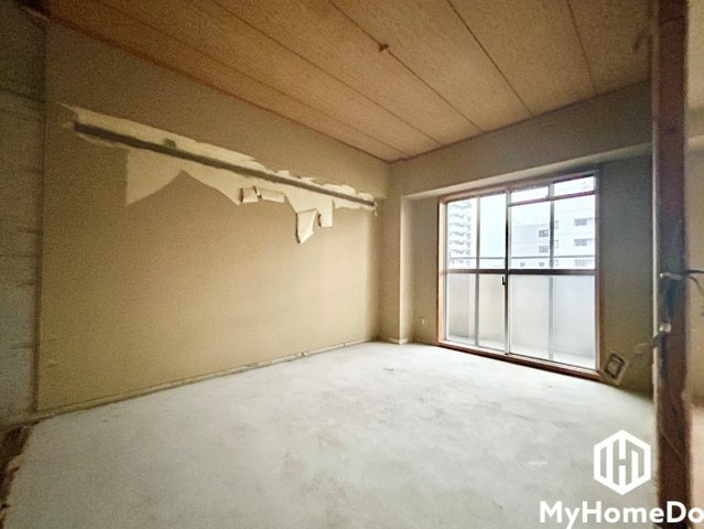 イトーピア第二大曽根マンションの洋室