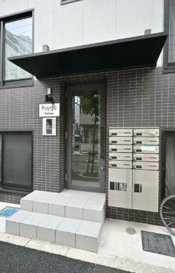 Ruygo Oshiageのエントランス