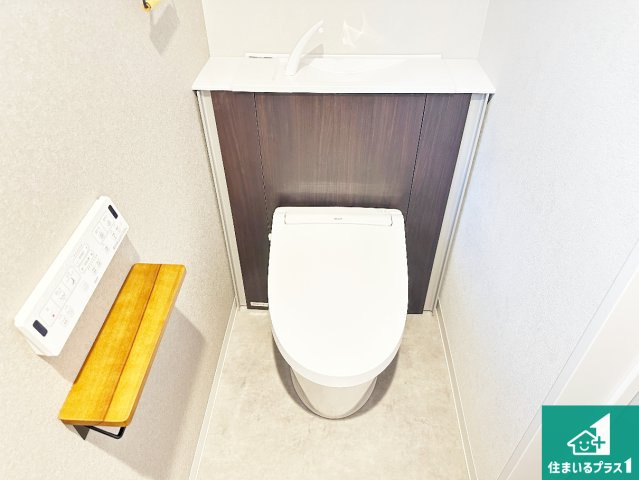 橿原市北妙法寺町　未入居のトイレ|1・2階の2ヶ所にあるので、朝の忙しい時間の順番待ちもなく、深夜の利用にも大変便利です。