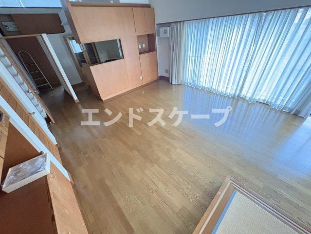 メゾン高崎の居間・リビング|高崎、前橋のお部屋探しはエンドスケープまで！お客様の理想お聞かせ下さい♪