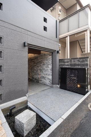 フォセット高砂のエントランス