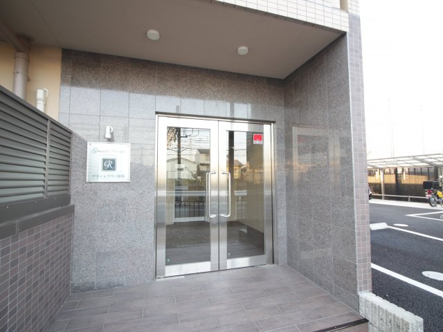 グランレブリー桂川のエントランス|入口