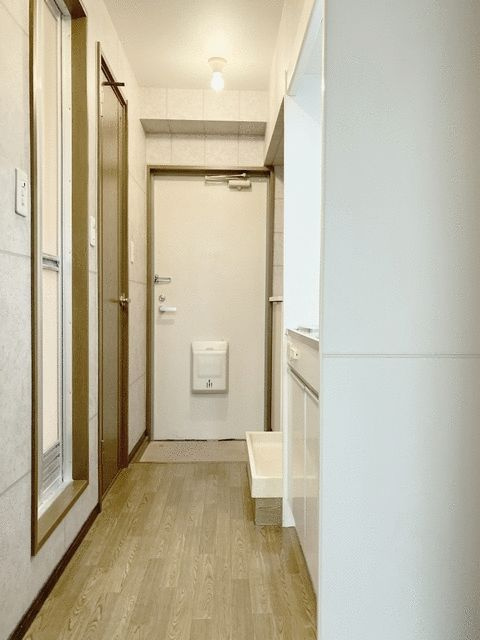 メゾン　オータムヴァリィの玄関