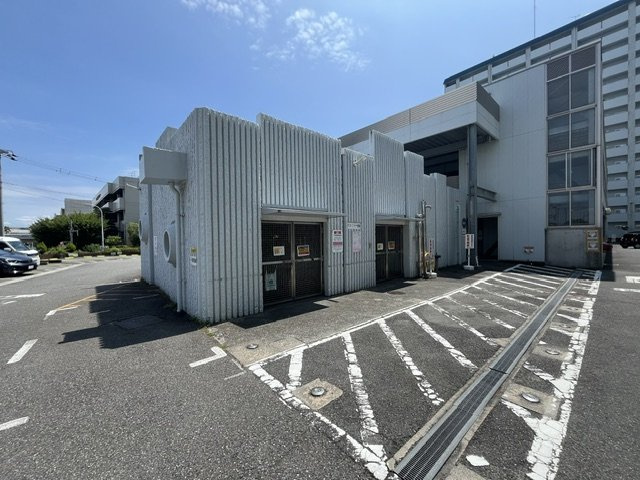 泉北若松台ＡＢ住宅の駐車場