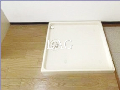 【設備】 | かいづかファミリア１ | 室内洗濯機置き場です。
