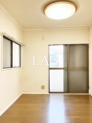 【居間・リビング】 | 志茂3丁目戸建 | 洋室のお部屋です。