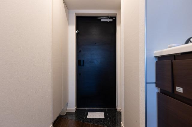 N-Stage板橋本町アジールコートの玄関