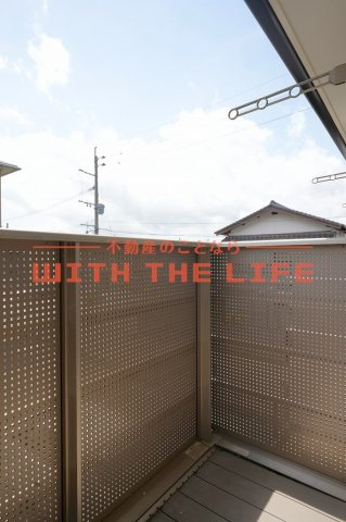 リーベC棟【キャッシュバック対象の物件】のバルコニー|陽当たり良好なバルコニーです
