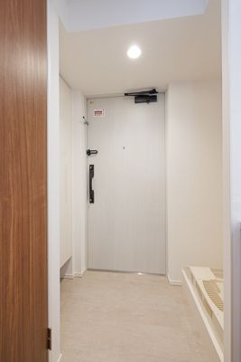 パークアクシス市川の玄関