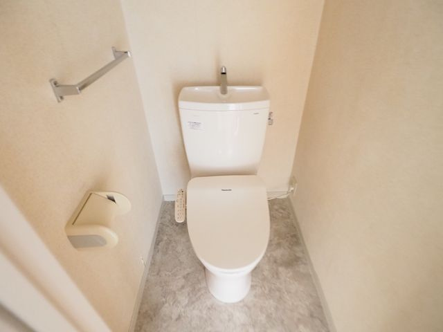 【トイレ】 | カノン中町Ａ棟 | 落ち着いたトイレです