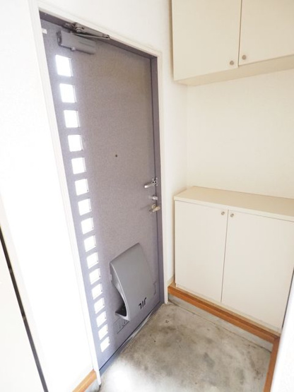 【玄関】 | カノン中町Ａ棟 | 毎日通る玄関はこちらです