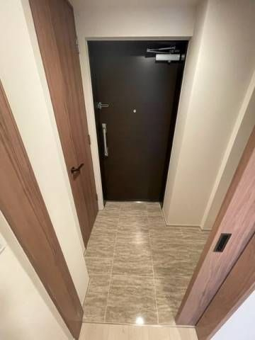 クレヴィア池袋イーストの玄関