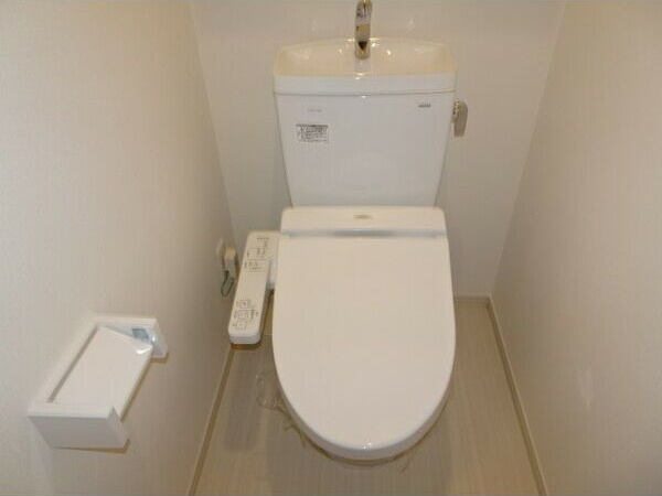 リシャール・瑞(みず)のトイレ|コンパクトで使いやすいトイレです