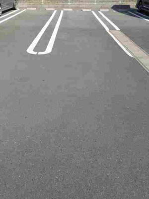 【駐車場】 | ブリリアントＢ