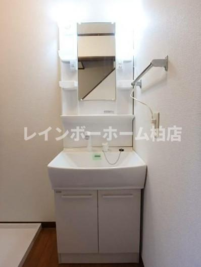 特典：仲介手数料が無料です!!の洗面所|忙しい朝には欠かせない洗面所です