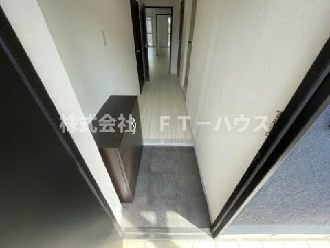 テラスレジデンス市川の玄関