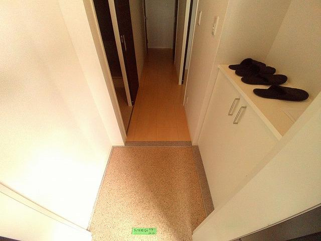 明石市小久保６丁目の賃貸マンションの玄関