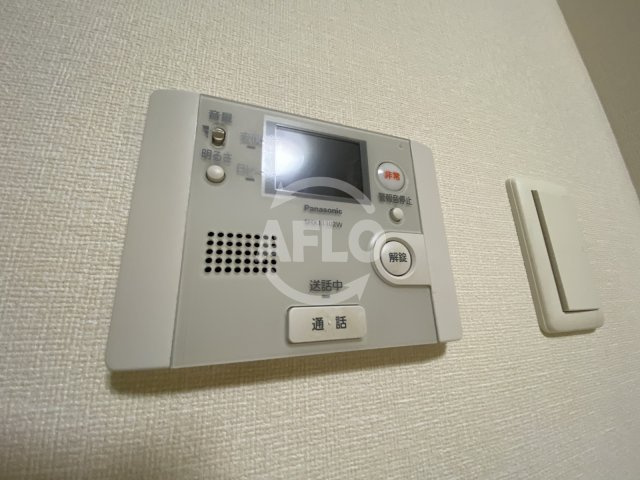 デセンテ北梅田のセキュリティ|デセンテ北梅田　TV付モニターフォン