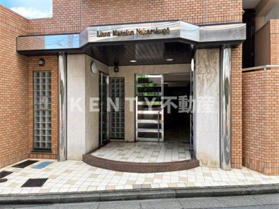 【エントランス】 | ライオンズマンシヨン仲六郷 | 清潔なエントランスです