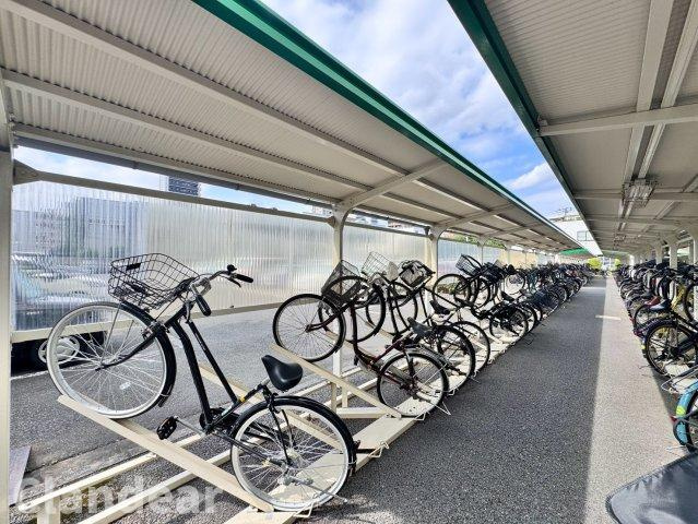 東建金町マンションの駐輪場