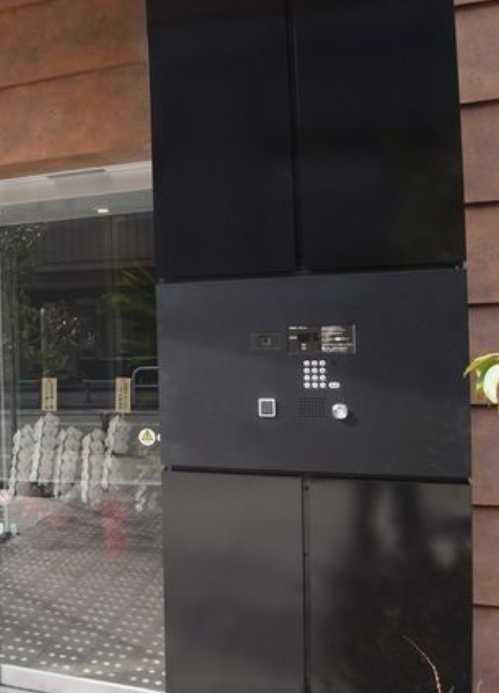 ユニテラス三軒茶屋　日勤管理人　オートロック　角部屋のセキュリティ
