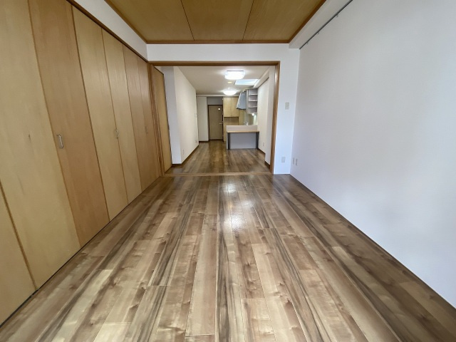 田村ビルA棟の洋室|個人の部屋や寝室として使える洋室です