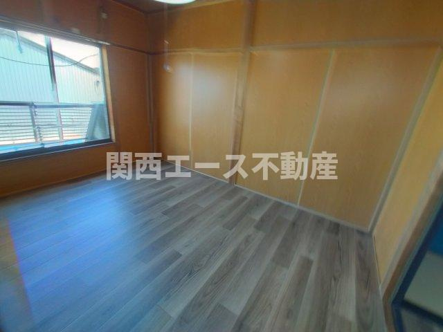  | 横小路町５丁目貸家
