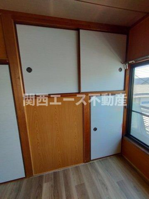  | 横小路町５丁目貸家