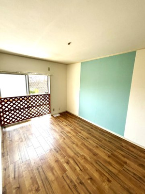 【洋室】 | 宝塚市花屋敷荘園２丁目　中古戸建