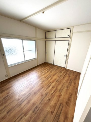 【洋室】 | 宝塚市花屋敷荘園２丁目　中古戸建