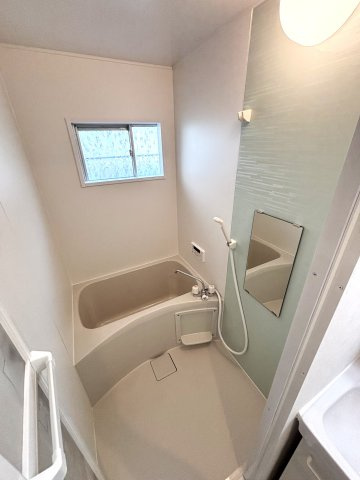 【浴室】 | 宝塚市花屋敷荘園２丁目　中古戸建