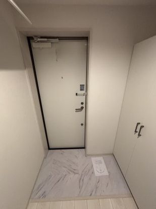 【玄関】パルゼ祖師ヶ谷成城
