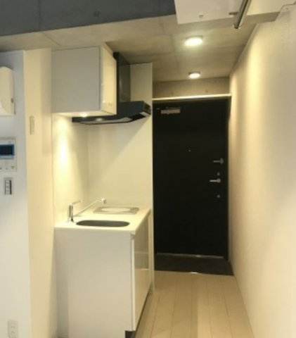 COCOFLAT武蔵関の玄関