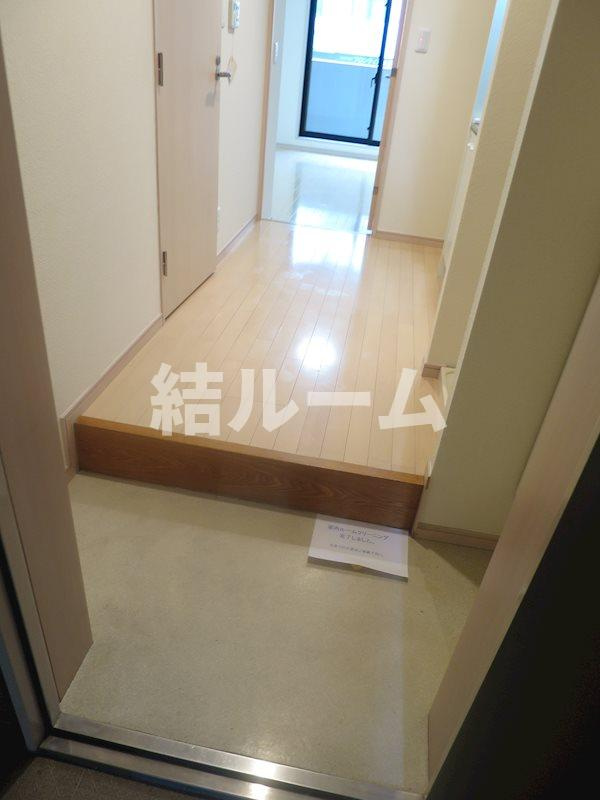 北区赤羽３丁目の賃貸マンションの玄関