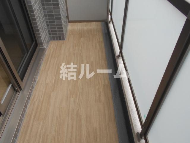 川口市西川口１丁目の賃貸マンションのバルコニー
