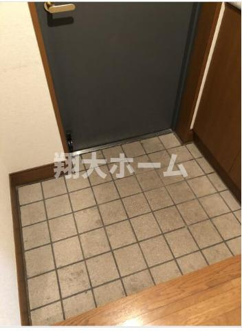 マルソ松が谷の玄関