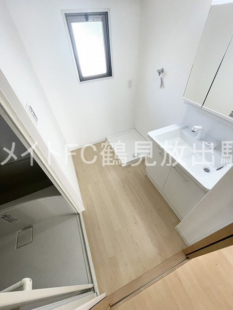 東大阪市稲田新町２丁目の賃貸マンションの洗面所