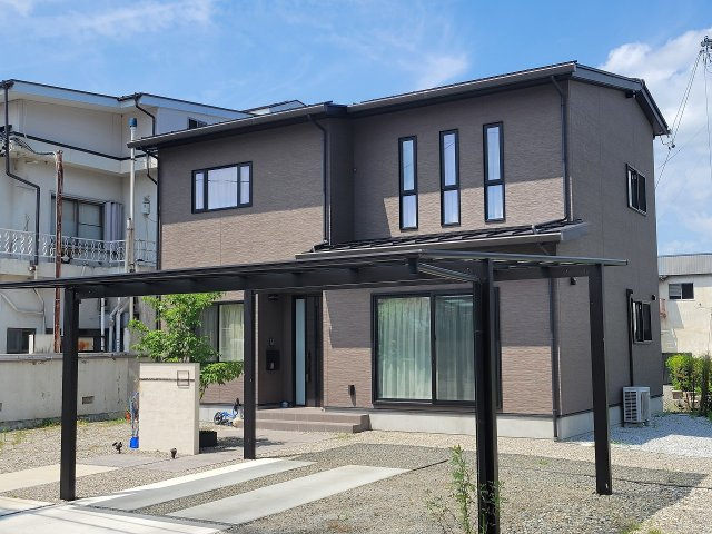 明科中川手売中古住宅の外観