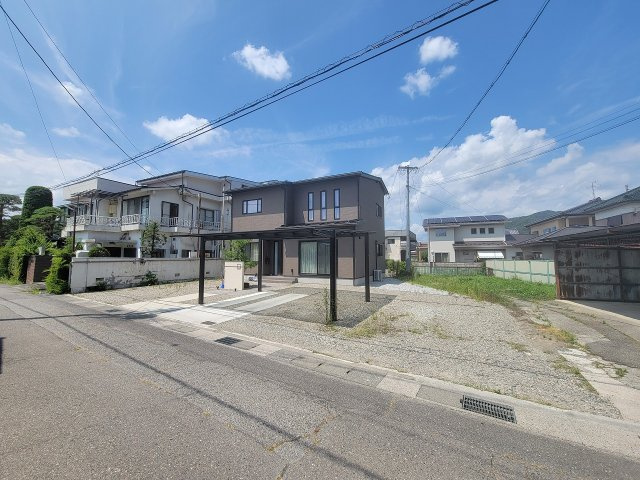 明科中川手売中古住宅の外観