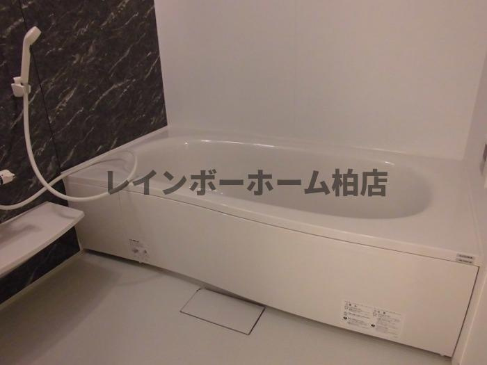 仲介手数料（賃料の1.10ヵ月）の50％OFF対象物件！の浴室|お風呂で日々の疲れを落としましょう