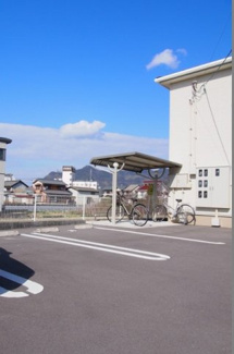 【駐車場】 | メゾン　ド　クレールＡ